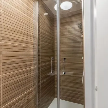 Le Cosmopolitan T6 10 Personnes * Тулуза