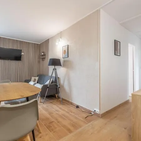 Le Cosmopolitan T6 10 Personnes